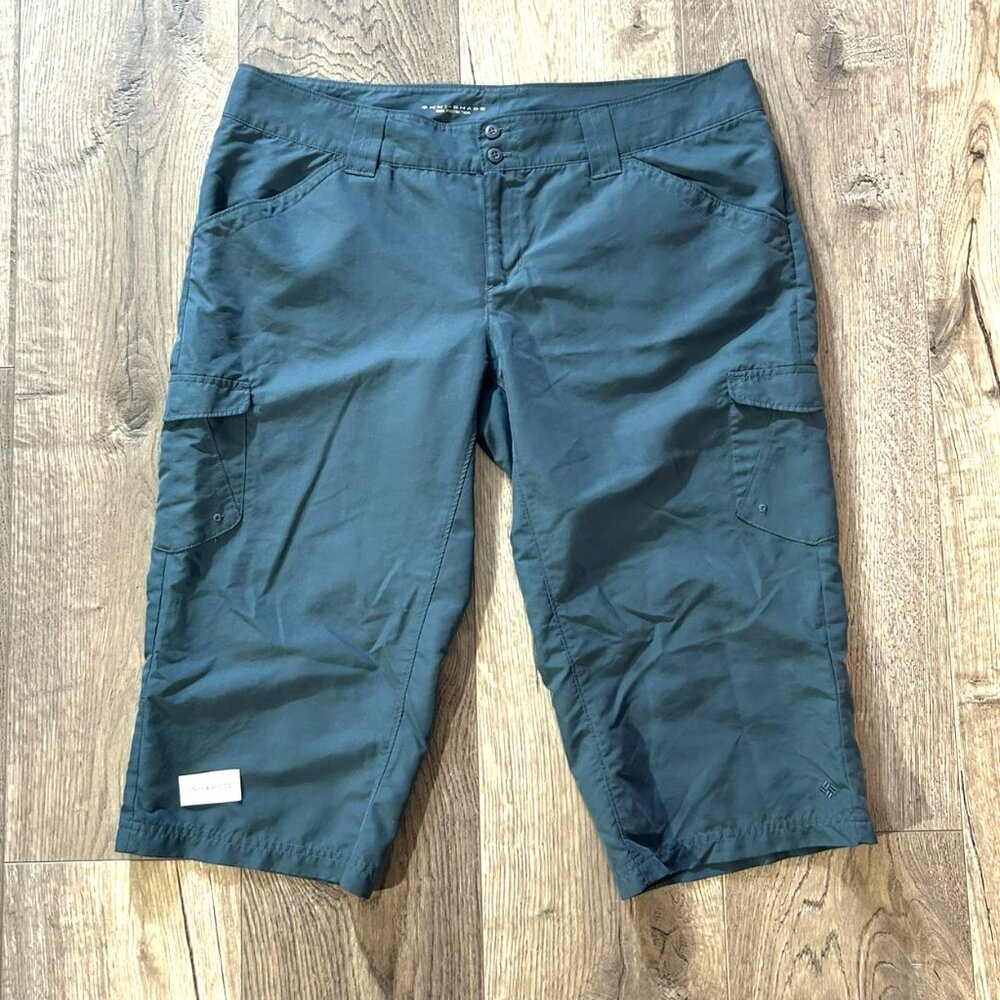 Columbia Bermuda Knee Shorts Teal size 12